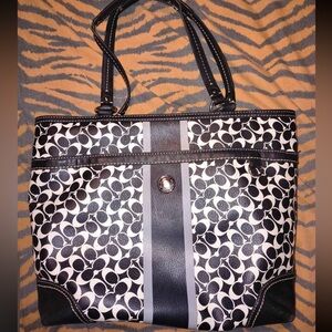 Coach Emblem Patterned Tote